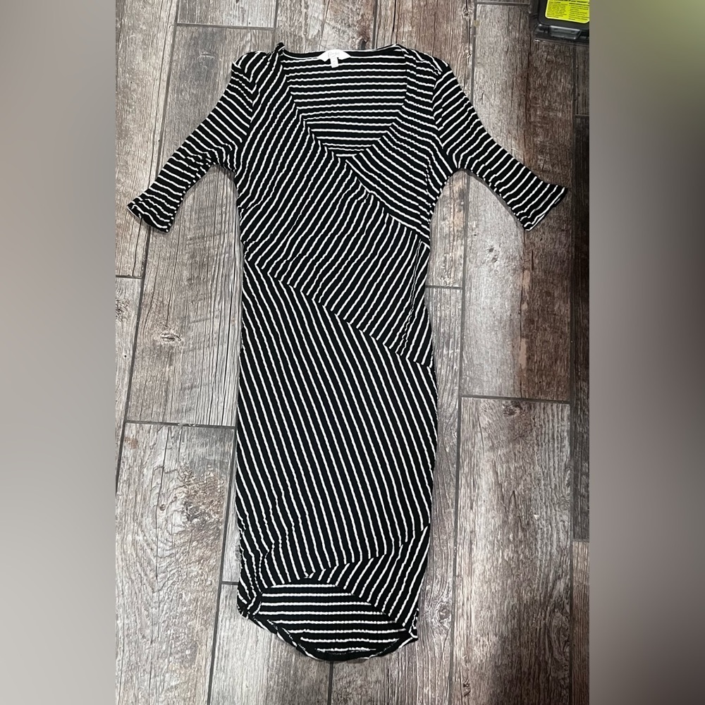 Dress​​​​